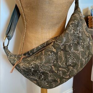 Anthropologie Snake Print Green
Gold Leather Hobo Shoulder or Crossbody
Bag